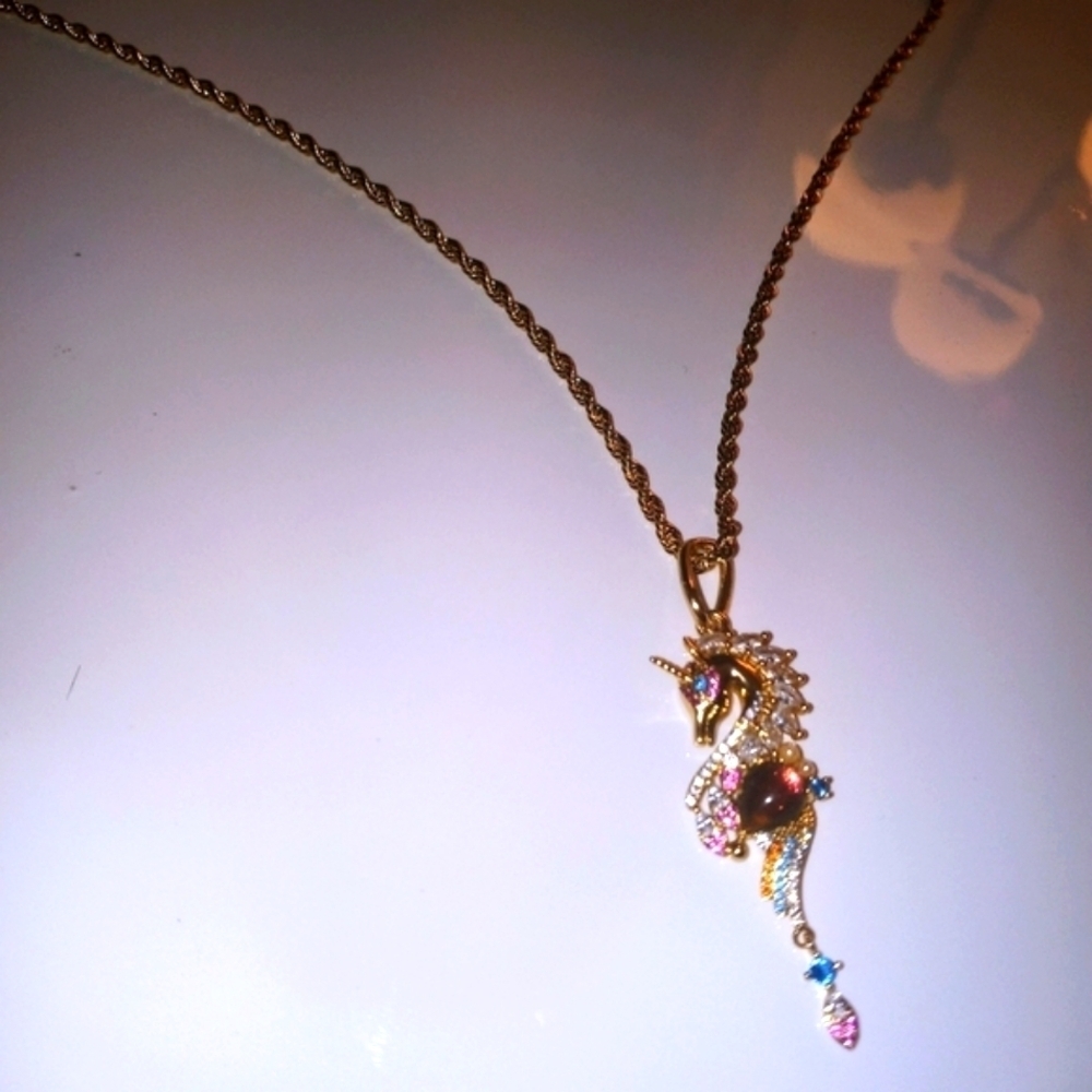 Necklace with pendant Gift Box  NWT
